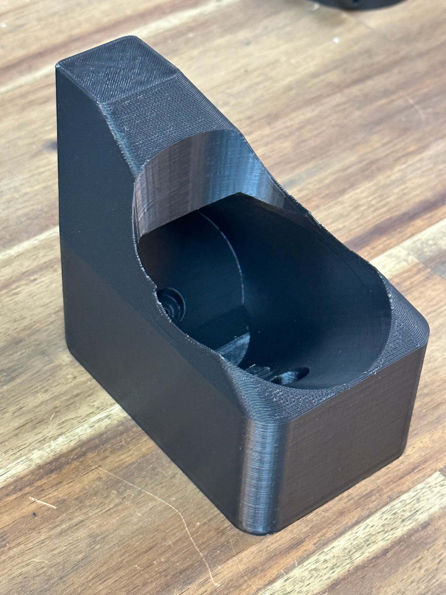 Tesla CCS2 Charging Plug Holder – Wall Mount