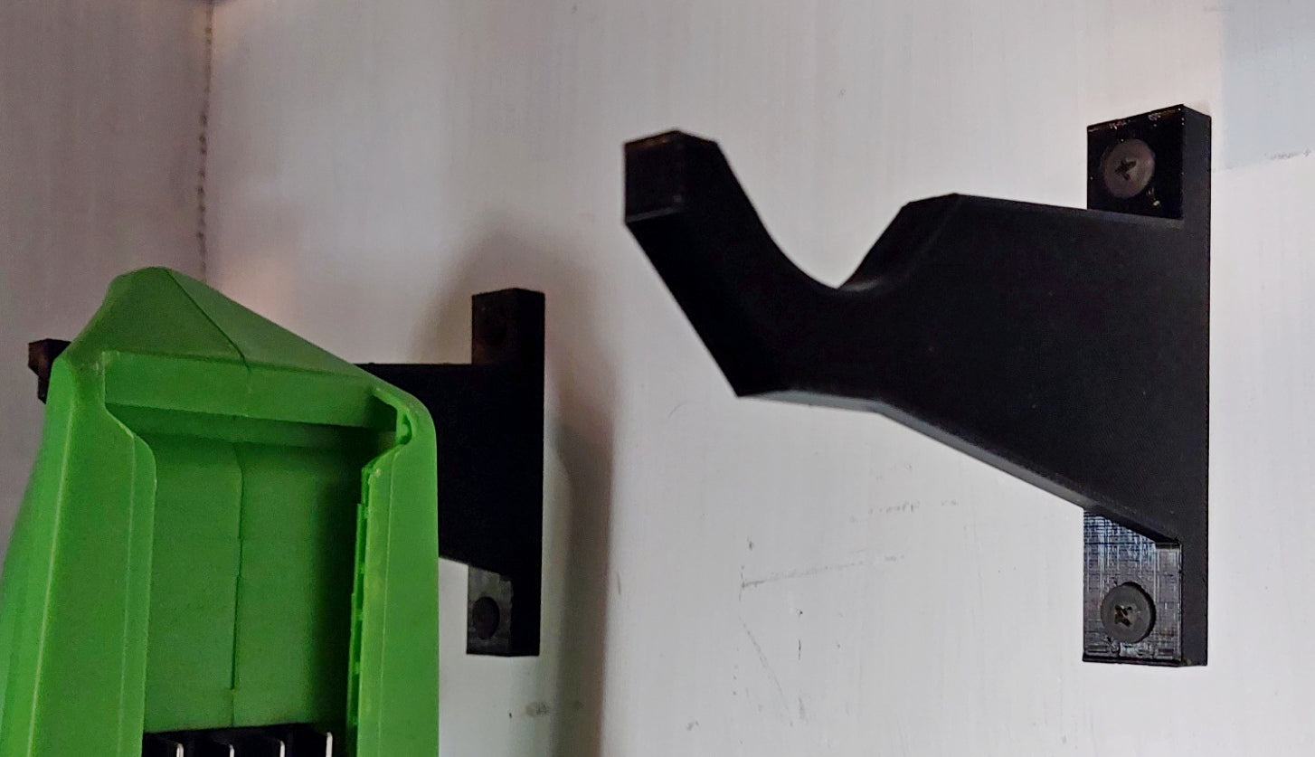 Garden Tool Hook – Heavy-Duty Wall Storage Hook