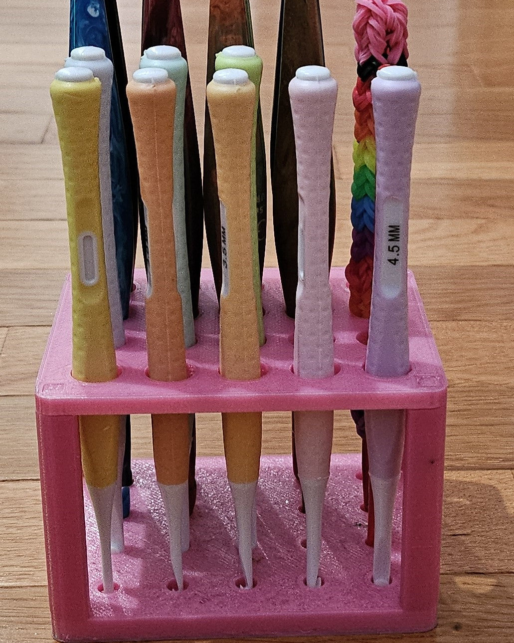 Crochet Hook Holder with Snap Assembly