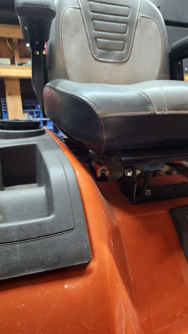 Husqvarna Deck Wash Adapter Storage Clip