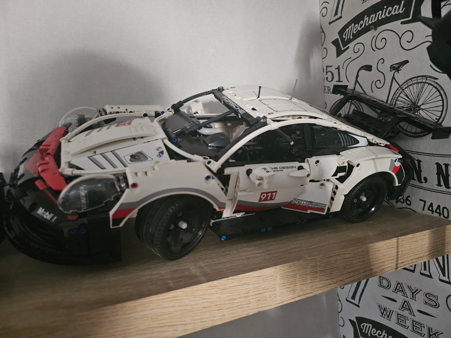 LEGO Technic Porsche 911 RSR 42096 Display Stand
