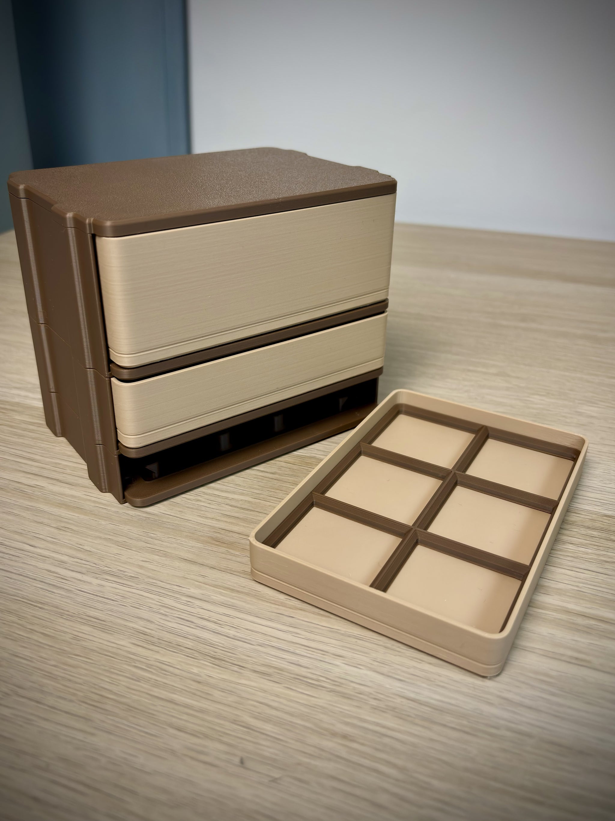 Modulare Schreibtischschublade 2×3 Gridfinity | Druckverschluss
