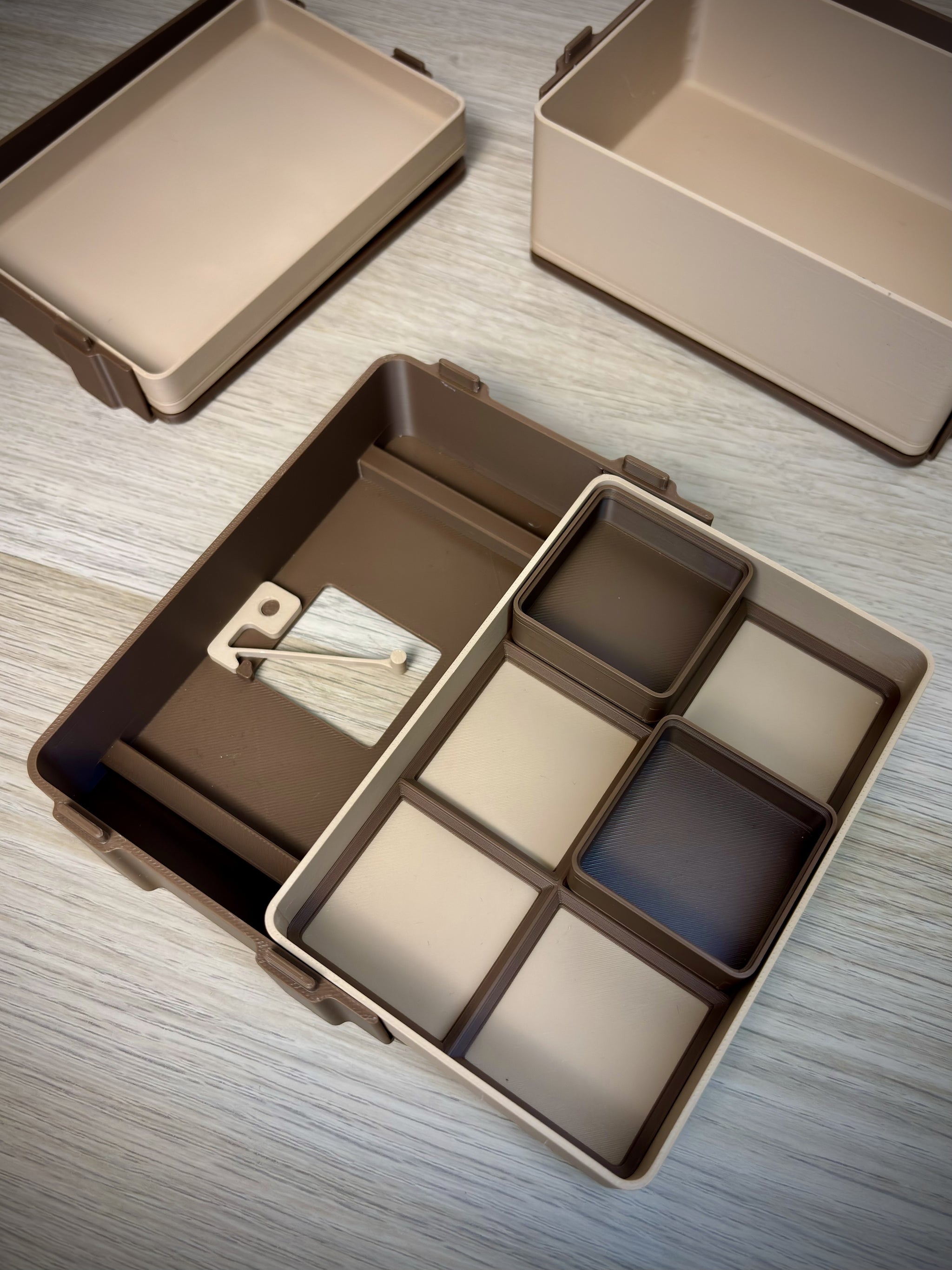 Modulare Schreibtischschublade 2×3 Gridfinity | Druckverschluss
