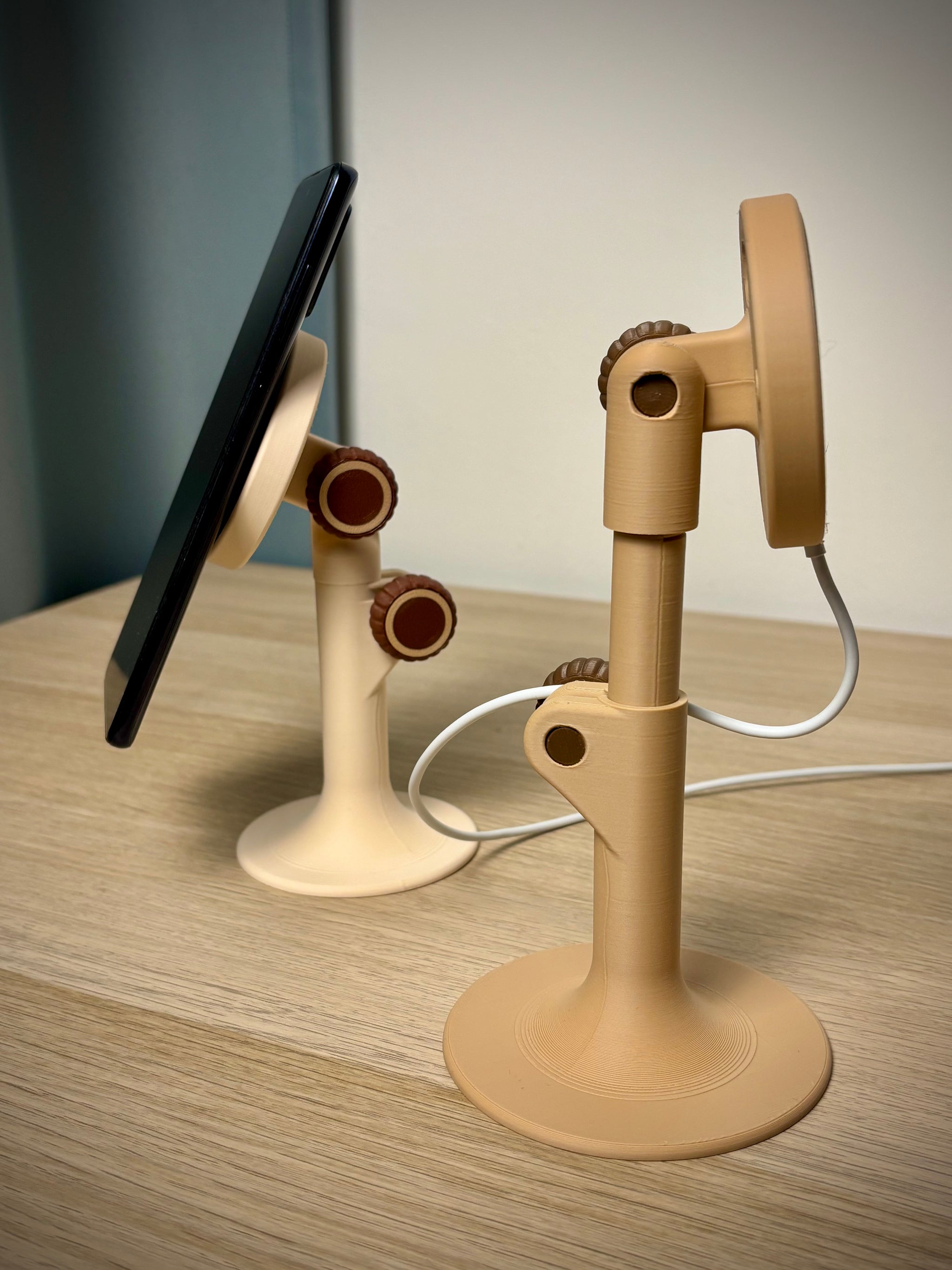 Adjustable MagSafe Charging Stand with Tilt Head