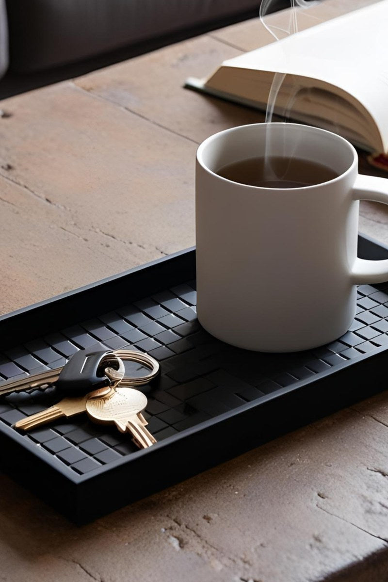 Bricked key tray with textured base in light finish