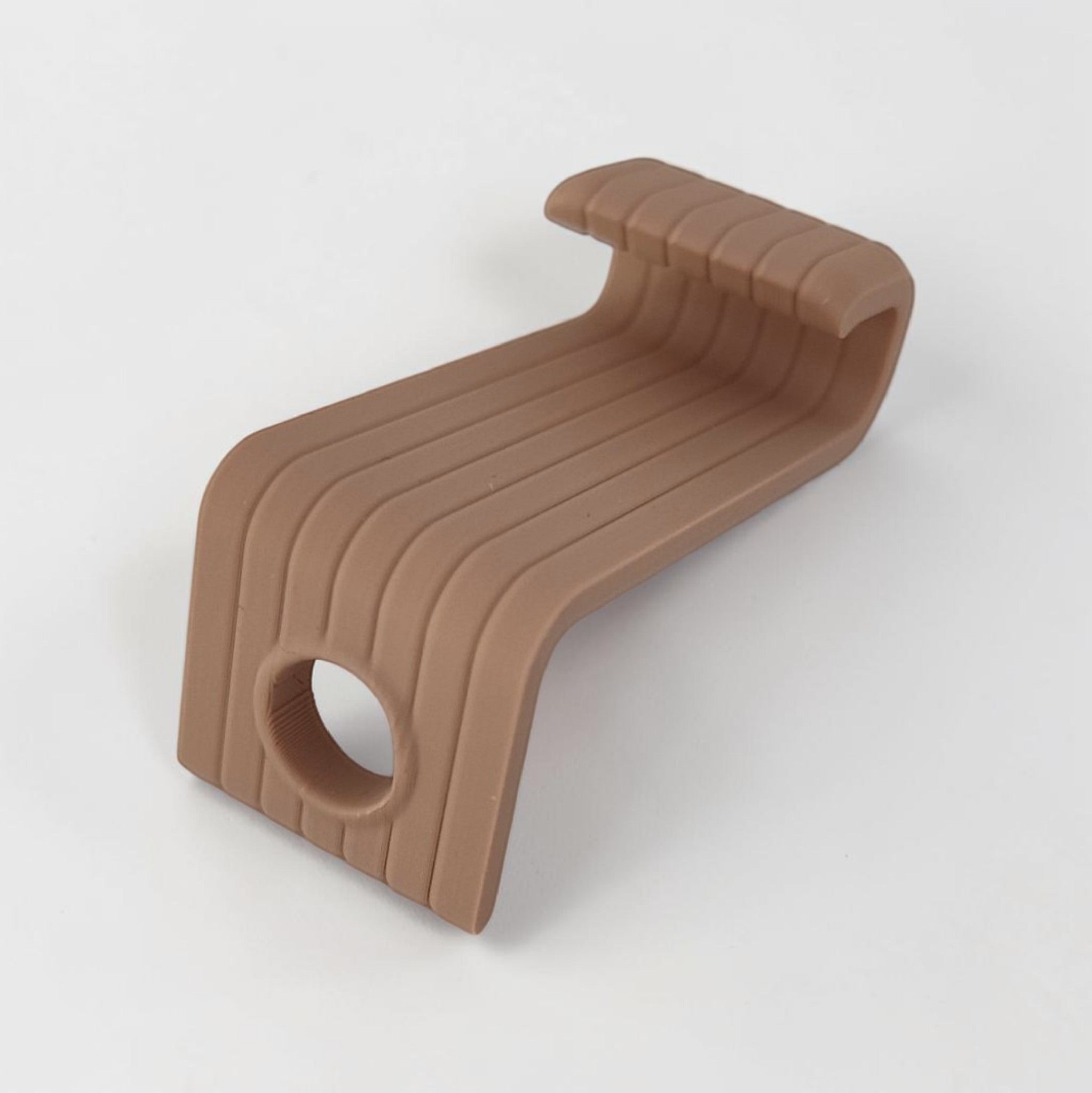 Clever clothes hanger hook connecting two wooden hangers