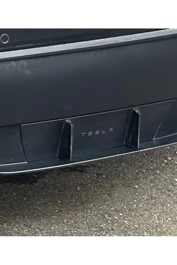 Tesla Model Y – Werkzeug für Anhängerkupplung