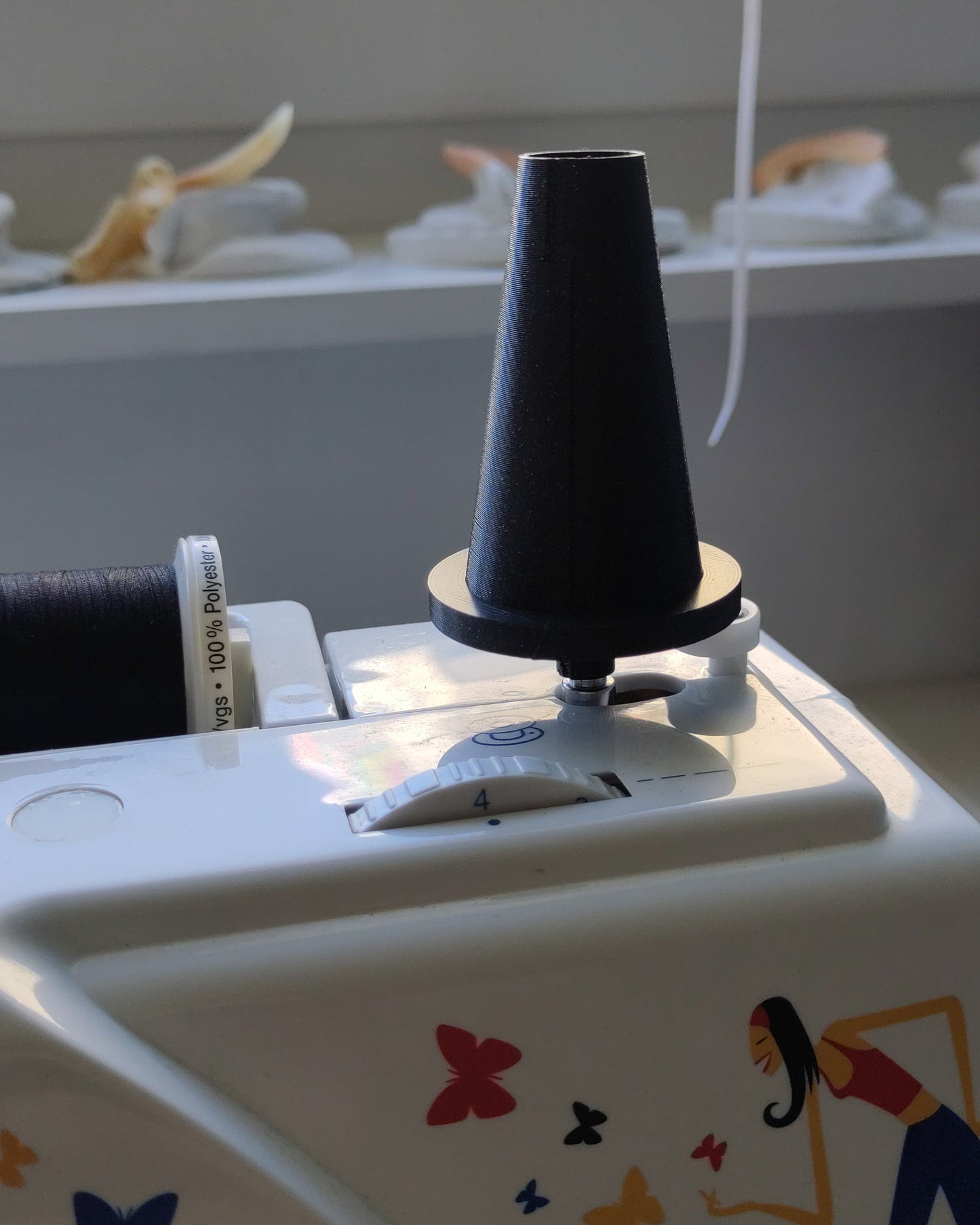 Parametric Yarn Holder for Singer Sewing Machines