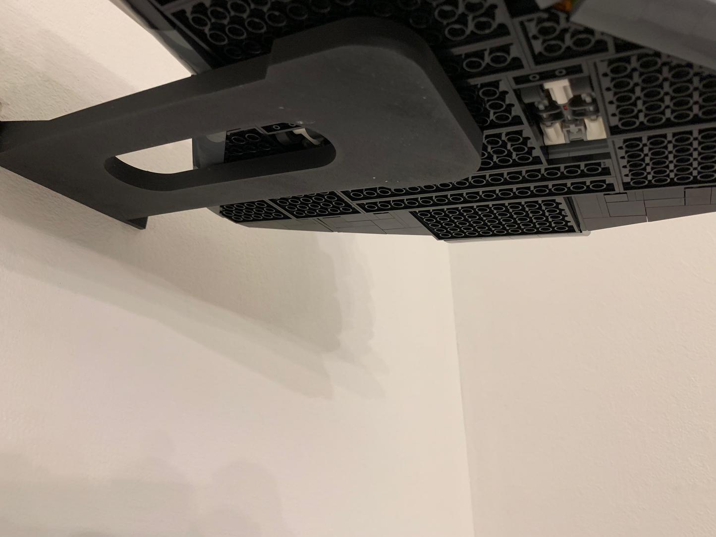 LEGO Discovery Space Shuttle Wall Mount – No Support