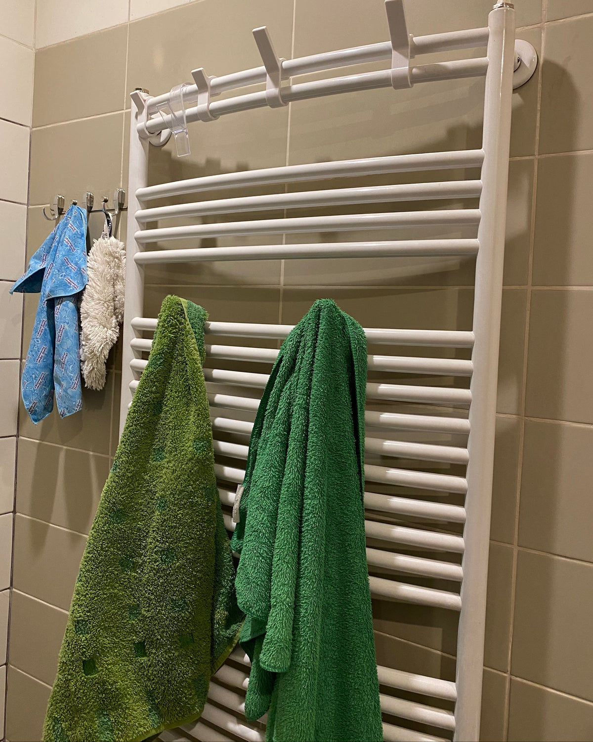 Custom-fit Towel Hook for Heated Towel Rails