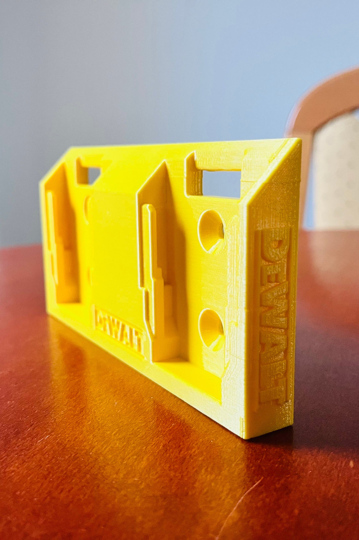 DeWalt 18V Duo Battery Wall Mount with Logo