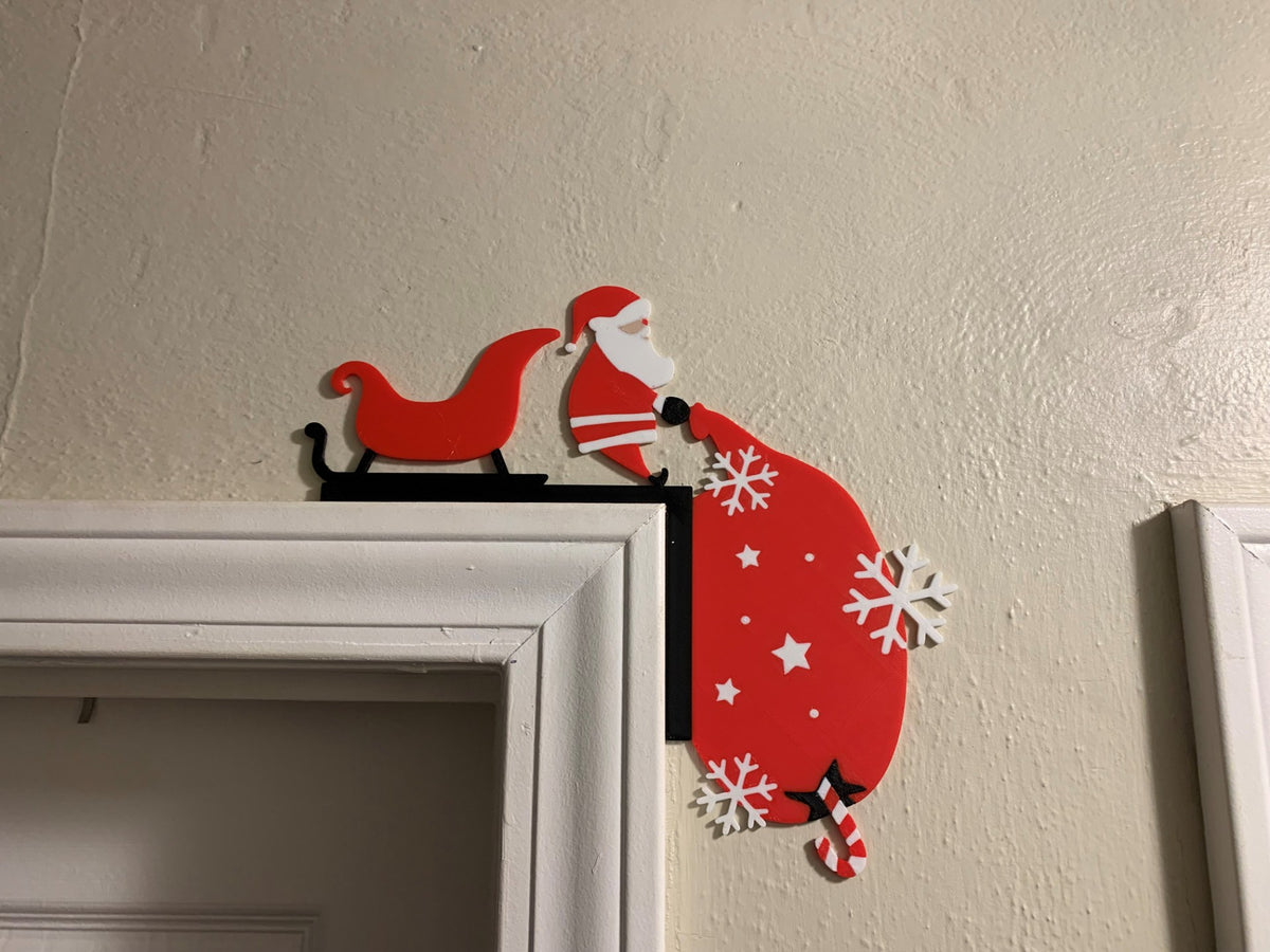 Weihnachtsmann-Figur für den Türrahmen