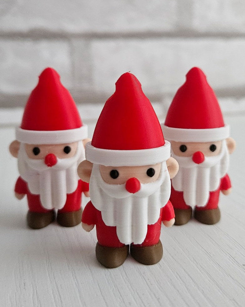 Süßer Weihnachtsmann als Schlüsselanhänger mit Loch in der Mütze
