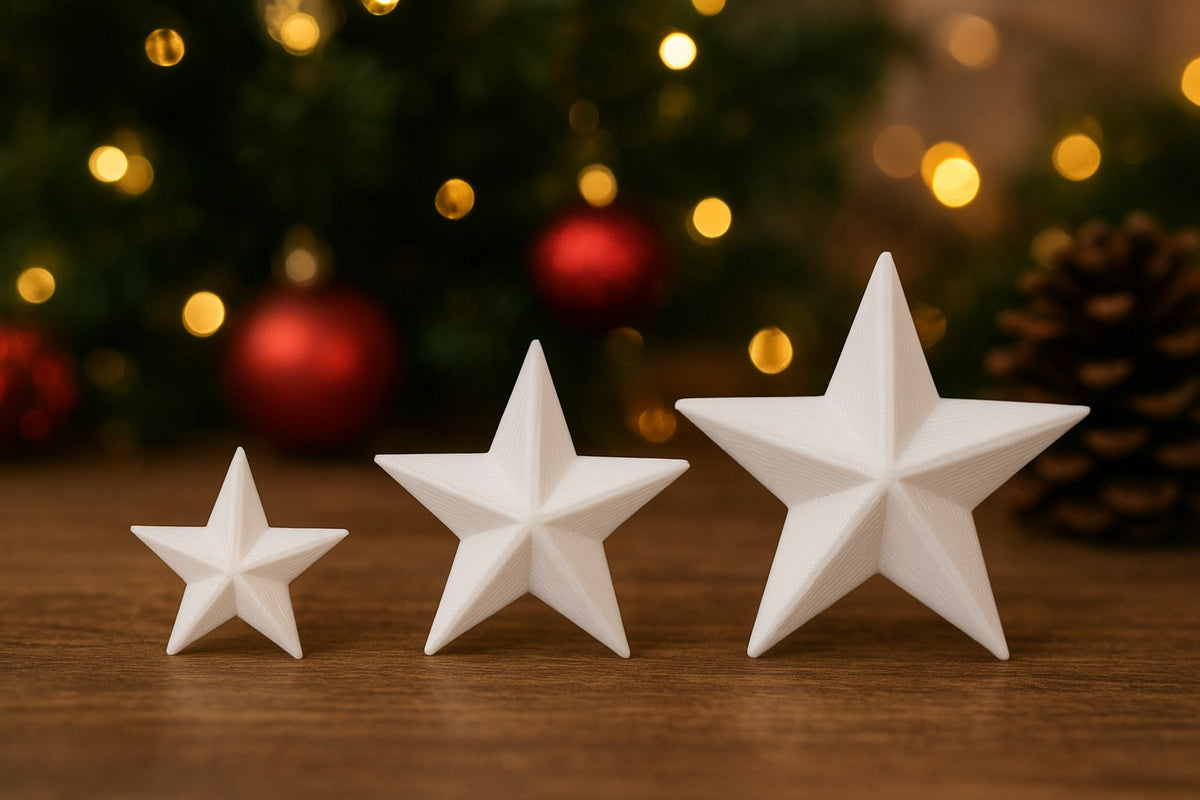 Drei Weihnachtssterne in den Größen 3, 4 und 5 cm