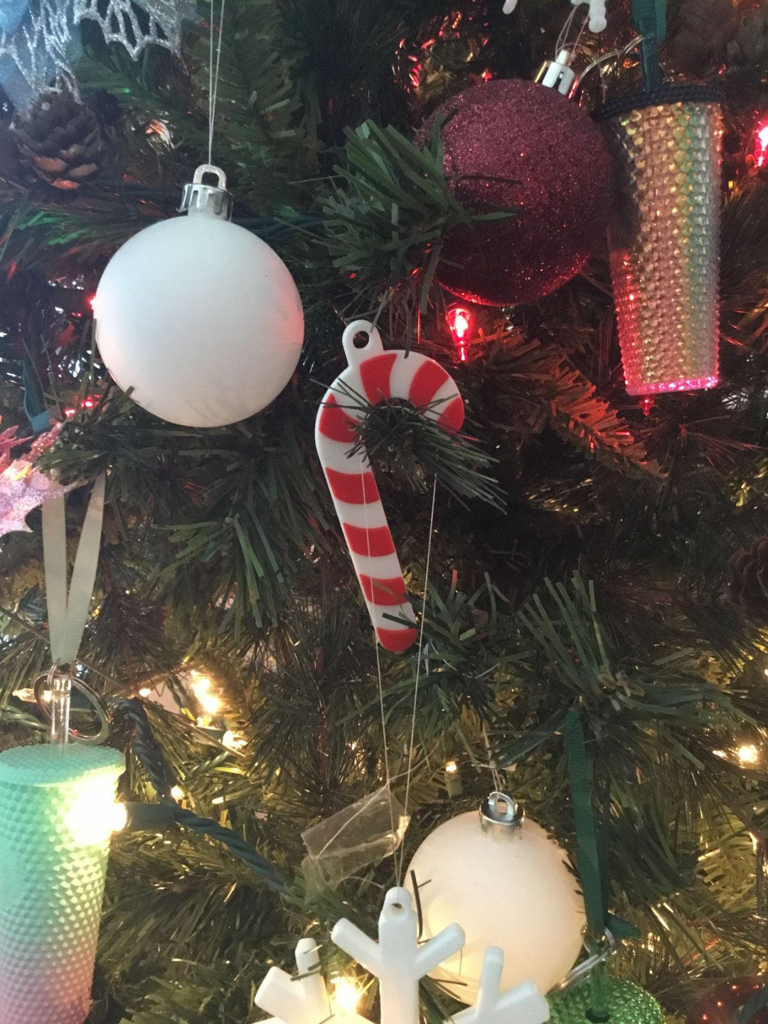 Christbaumschmuck in Form einer Zuckerstange