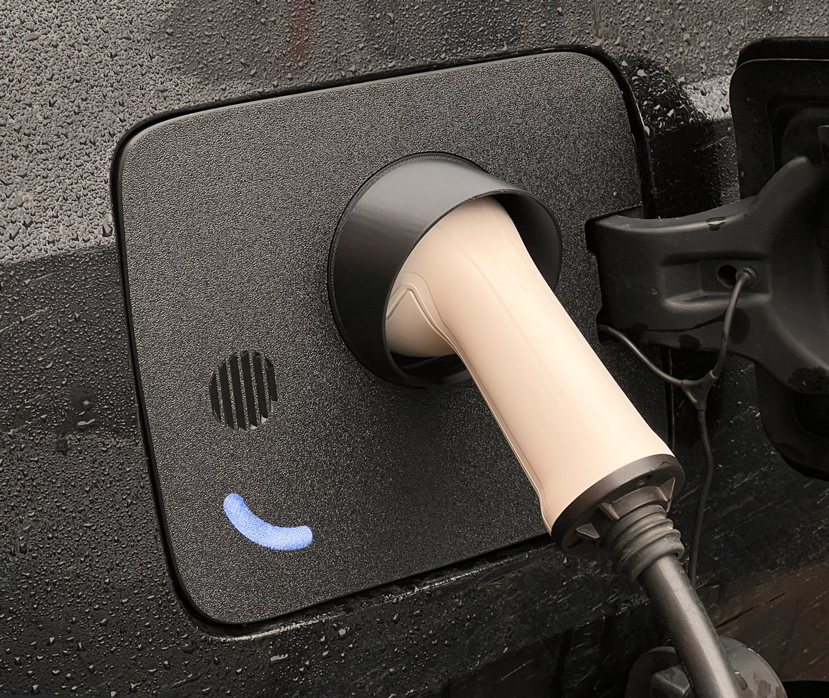 Ladeport-Abdeckung für BMW i3