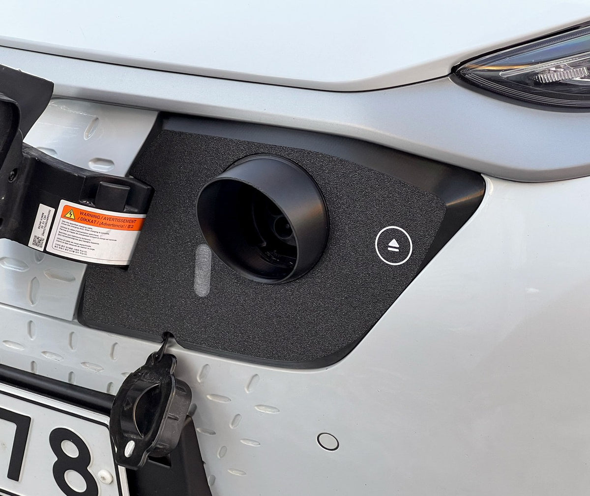 Ladeport-Abdeckung für Hyundai Kona Elektro