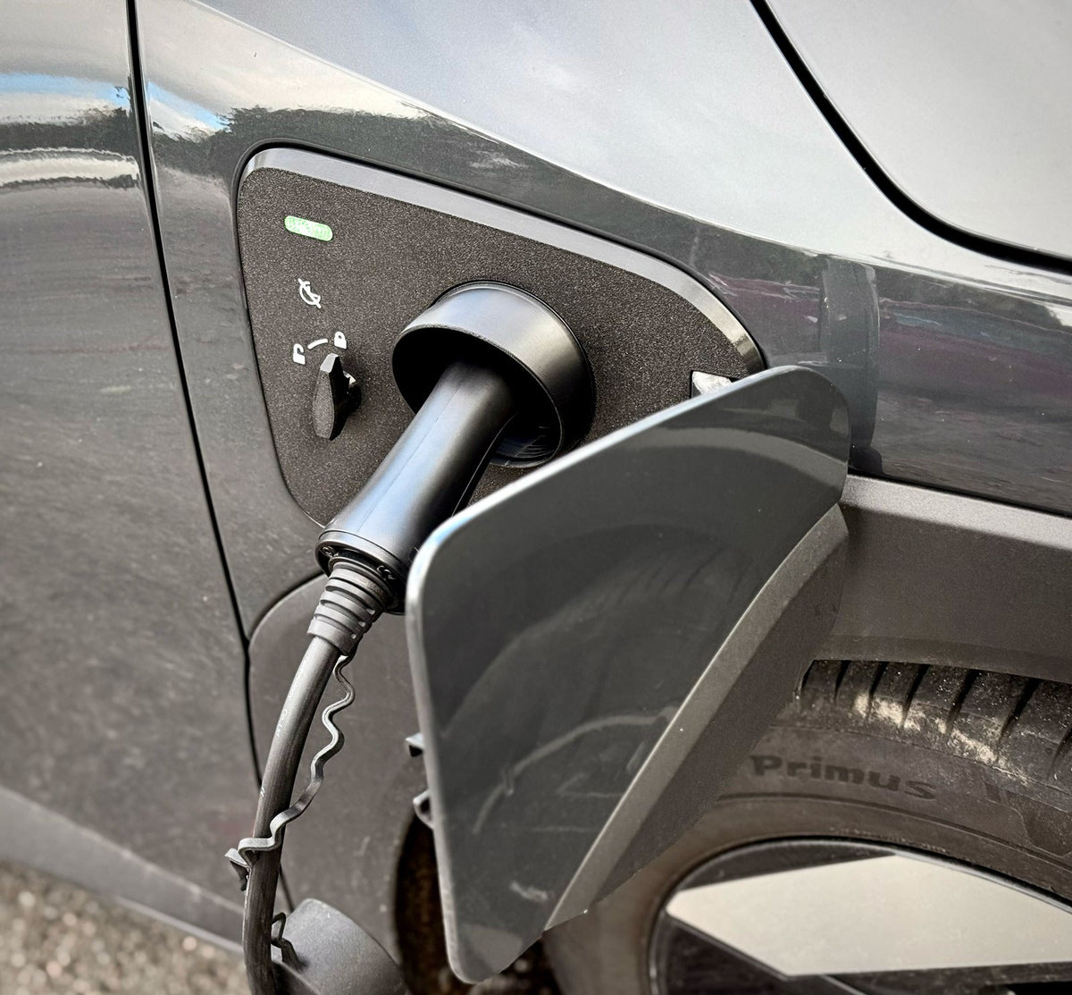 Ladeport-Abdeckung für Kia EV4