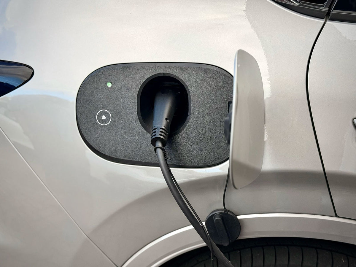 Ladeport Abdeckung für Mazda CX-60 Plug-in Hybrid