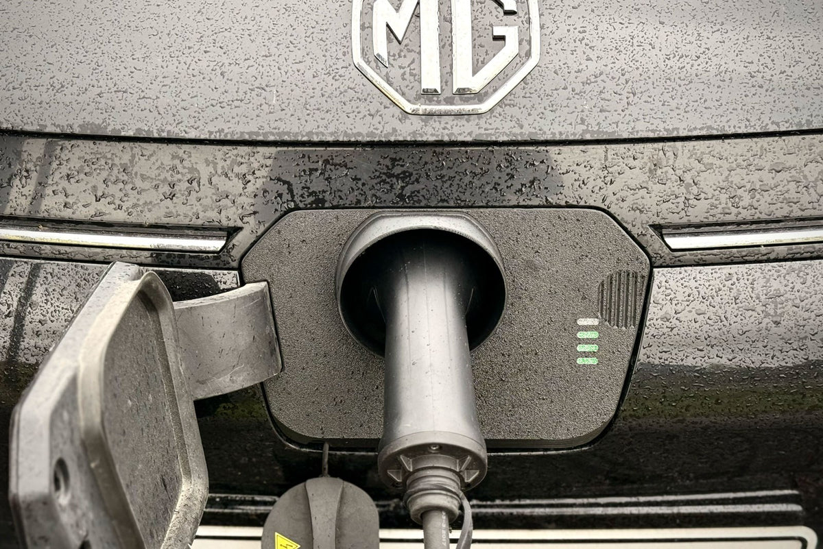 Ladeport-Abdeckung für MG5