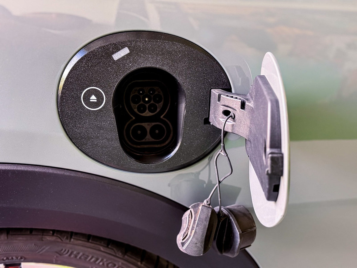 Ladeport-Abdeckung für MINI Cooper SE
