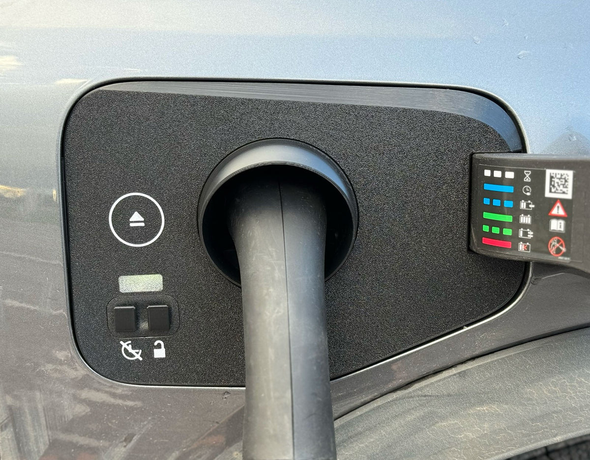 Ladeport-Abdeckung für Renault Scenic E-Tech