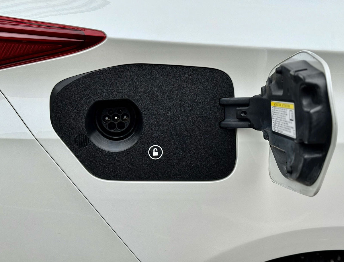 Ladeport-Abdeckung für Toyota Prius Plug-in (ZVW50)
