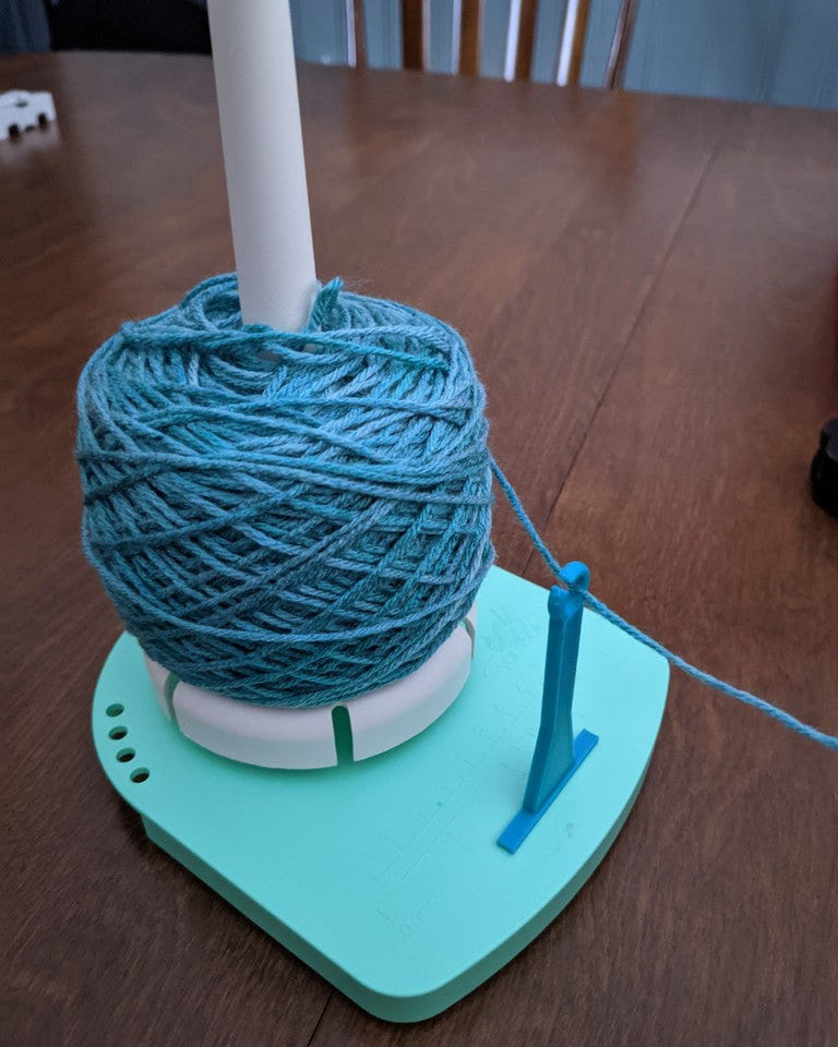 Yarn Valet Yarn Dispenser Guide – Tangle Prevention