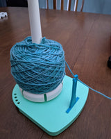 Yarn Valet Yarn Dispenser Guide – Tangle Prevention