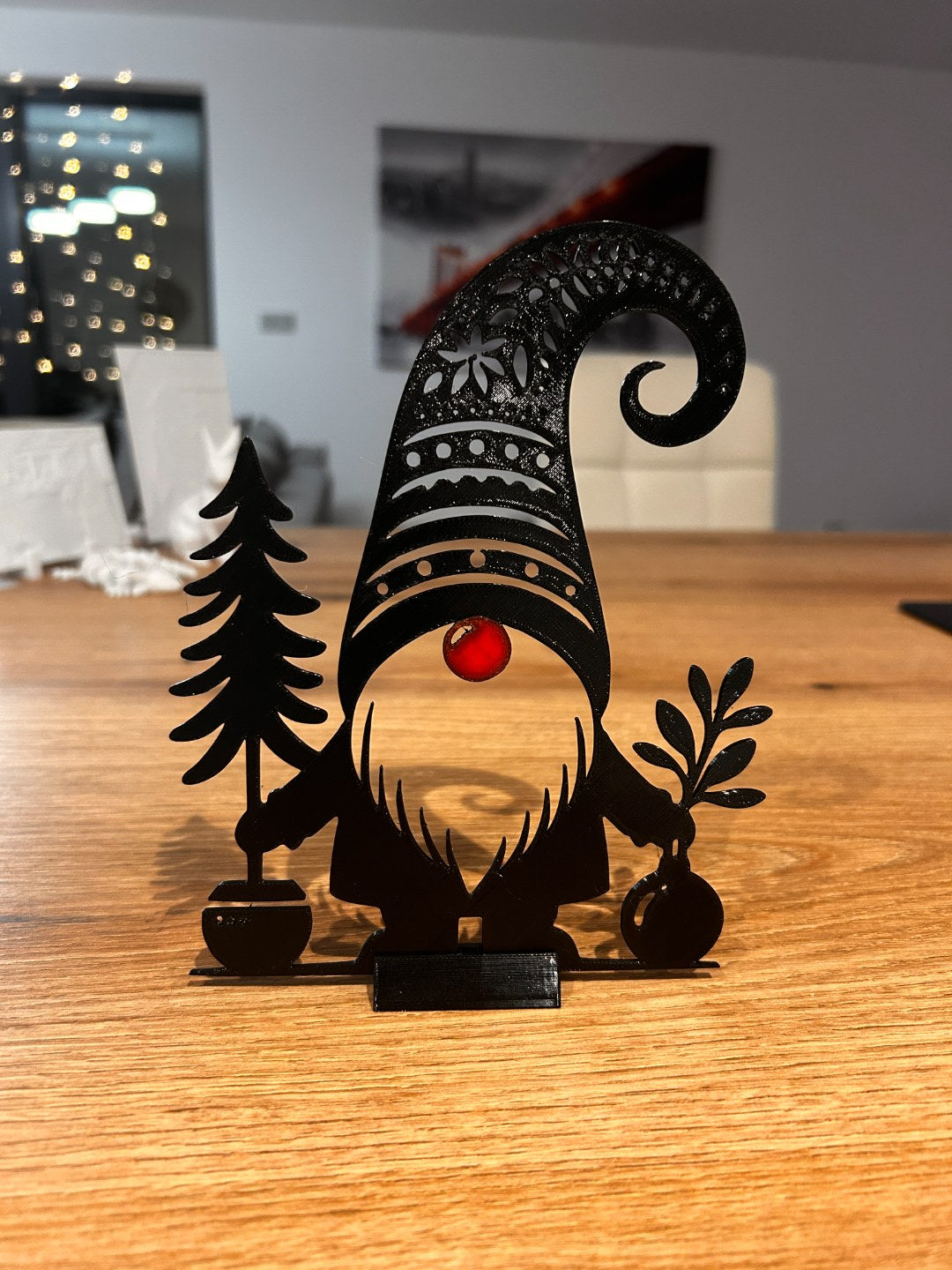 Flache Wichtelfigur mit Standfuß