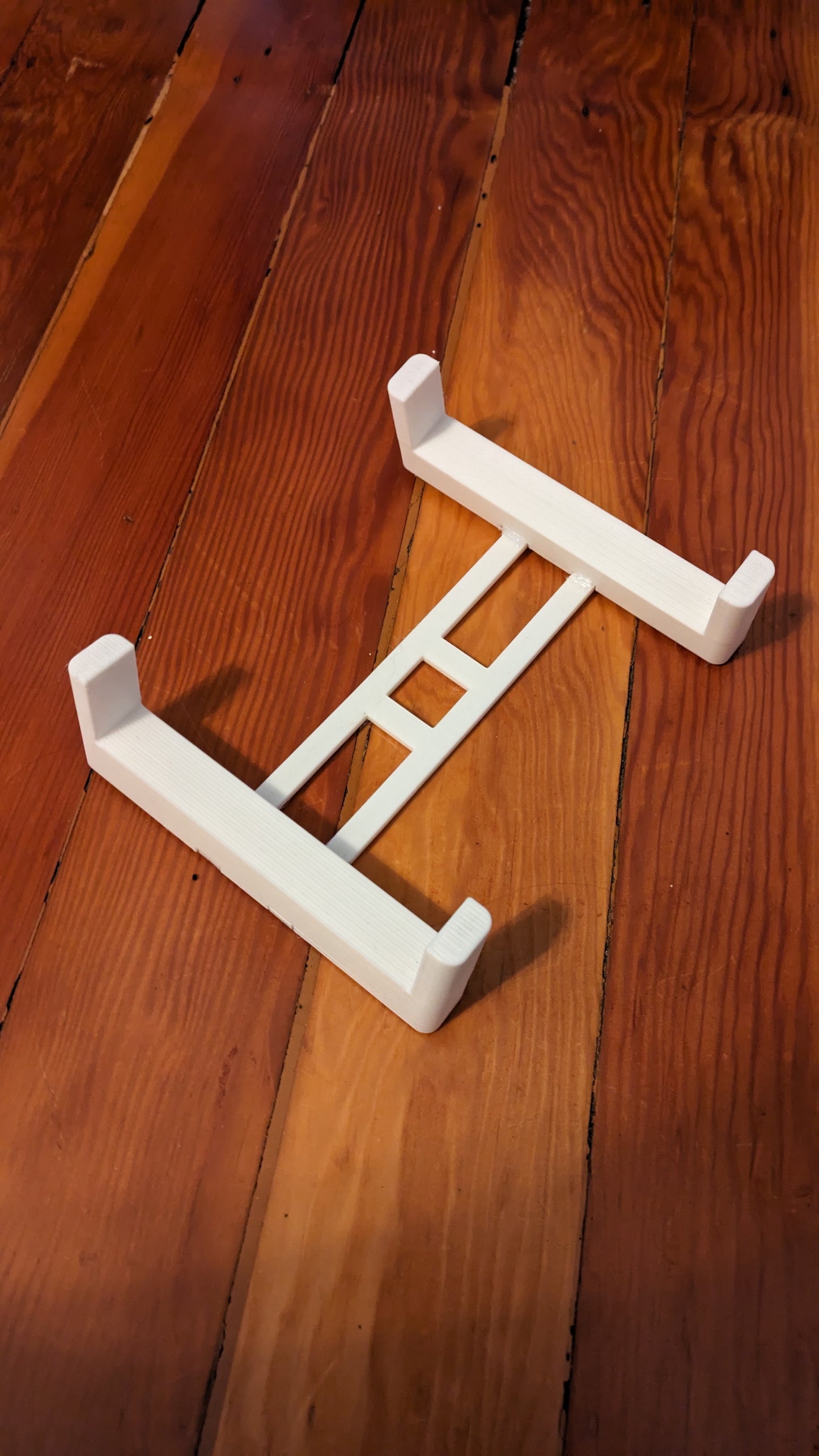 Acoustic Guitar Stand – Freestanding 3D Printed