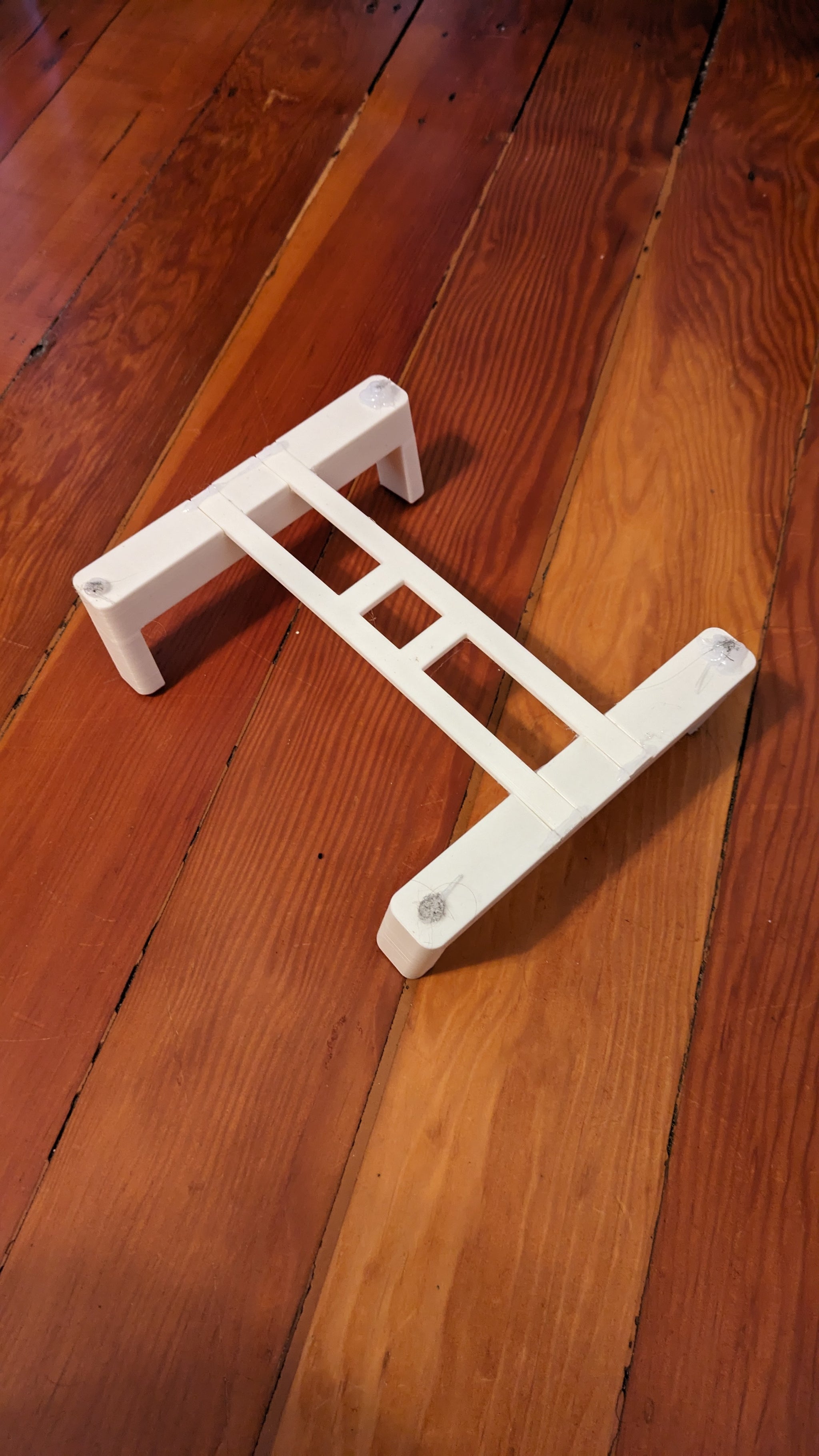 Acoustic Guitar Stand – Freestanding 3D Printed