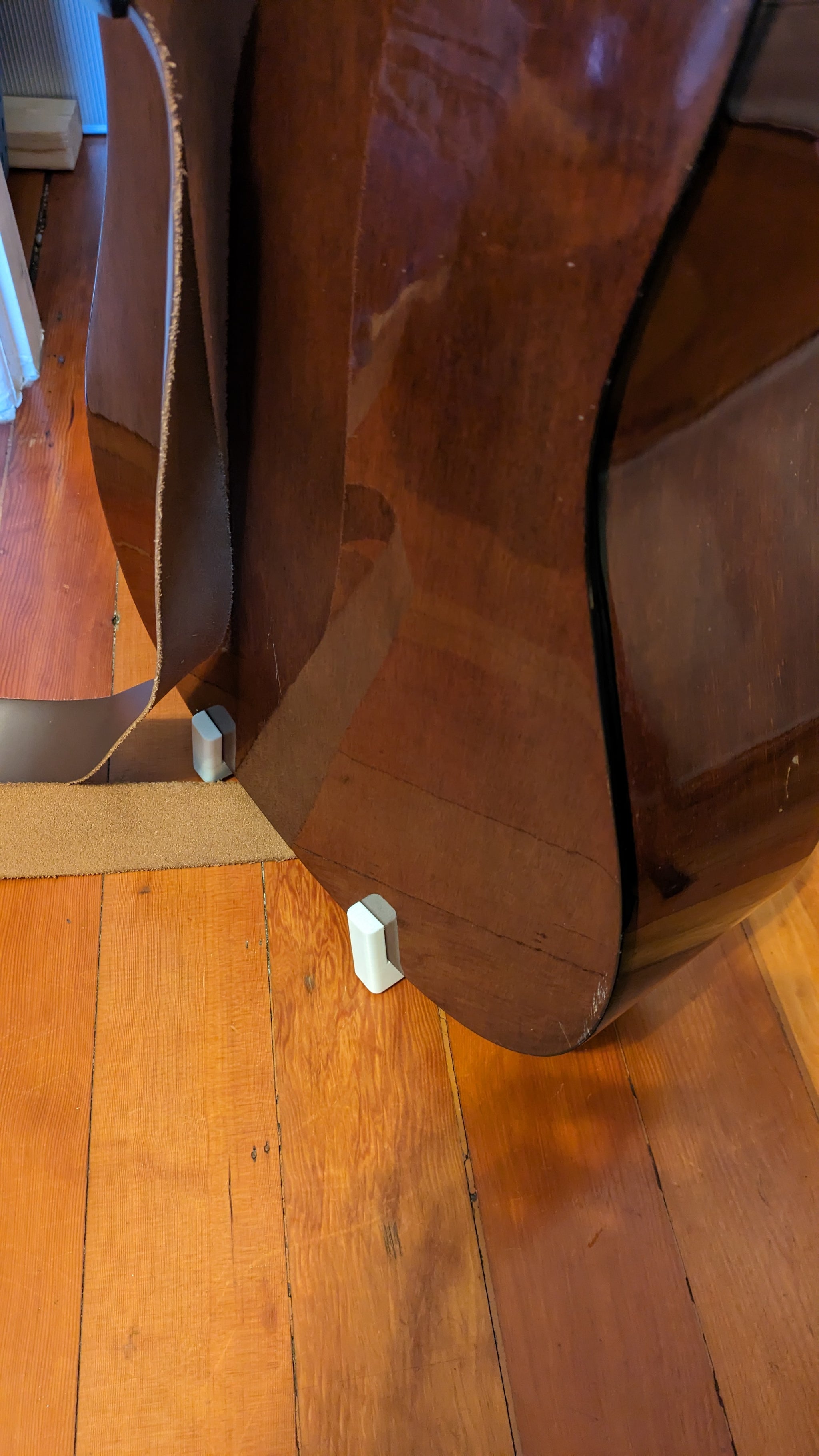 Acoustic Guitar Stand – Freestanding 3D Printed