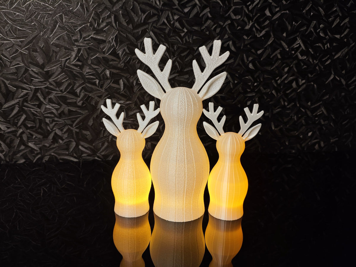 Rentierfigur mit strukturierter Oberfläche und LED-Teelicht