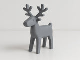 Minimalistische Rentierfigur mit klaren Linien