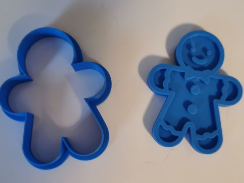 Ausstecher und Stempel in Form eines Lebkuchenmanns