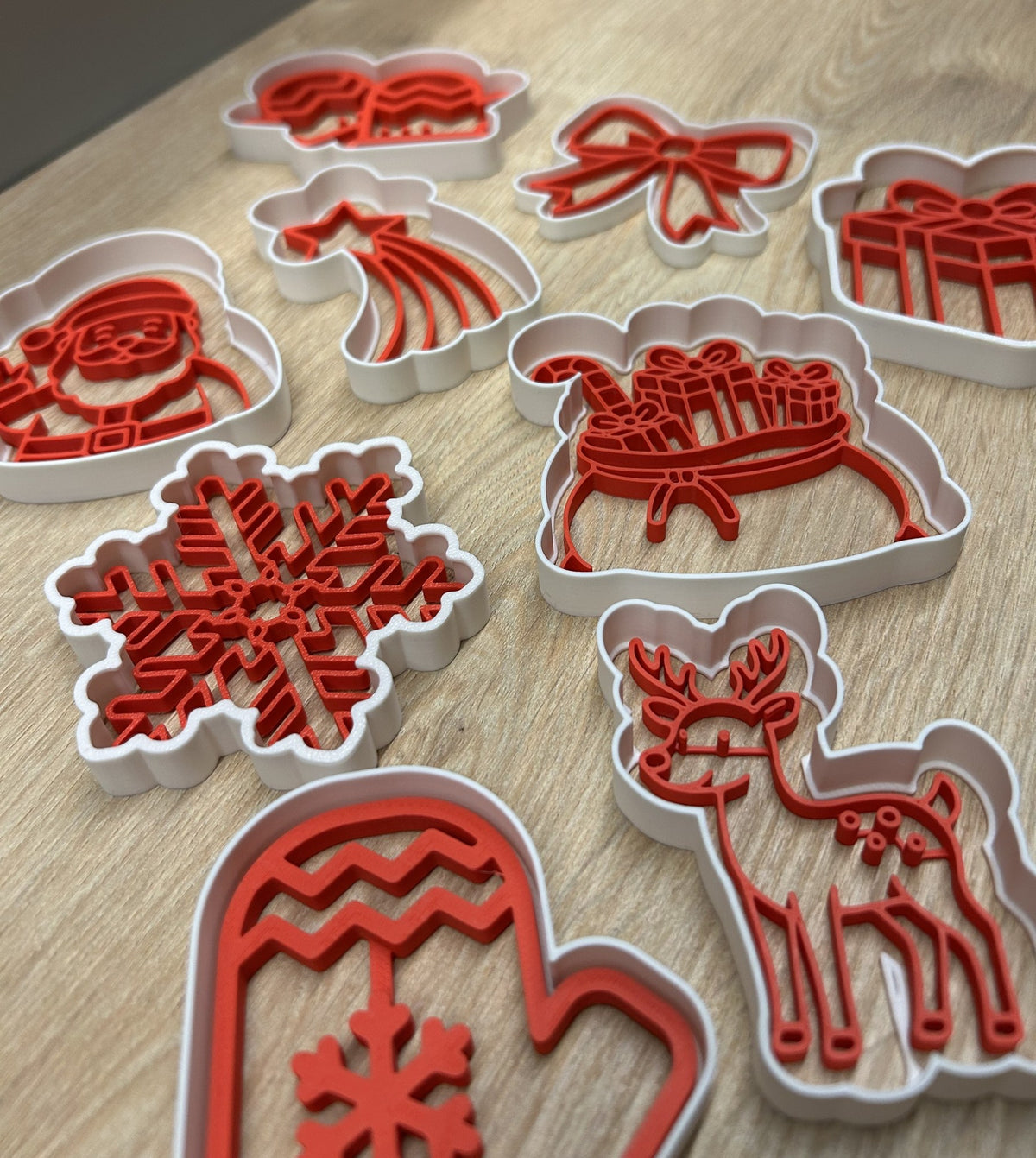 Weihnachtlicher Plätzchenausstecher – Set mit Stempel