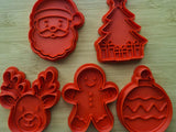 Plätzchenausstecher mit traditionellen Weihnachtsmotiven