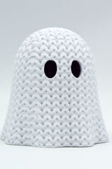 Close-up of a knitted Halloween ghost decoration with open crochet-look texture, 49 DKK at Cool3d.dk