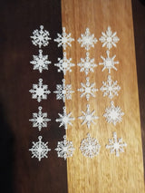 Set mit 20 verschiedenen Schneeflocken