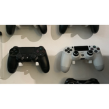 Universal Controller Wall Mount – Xbox, PS4, PS5 & More