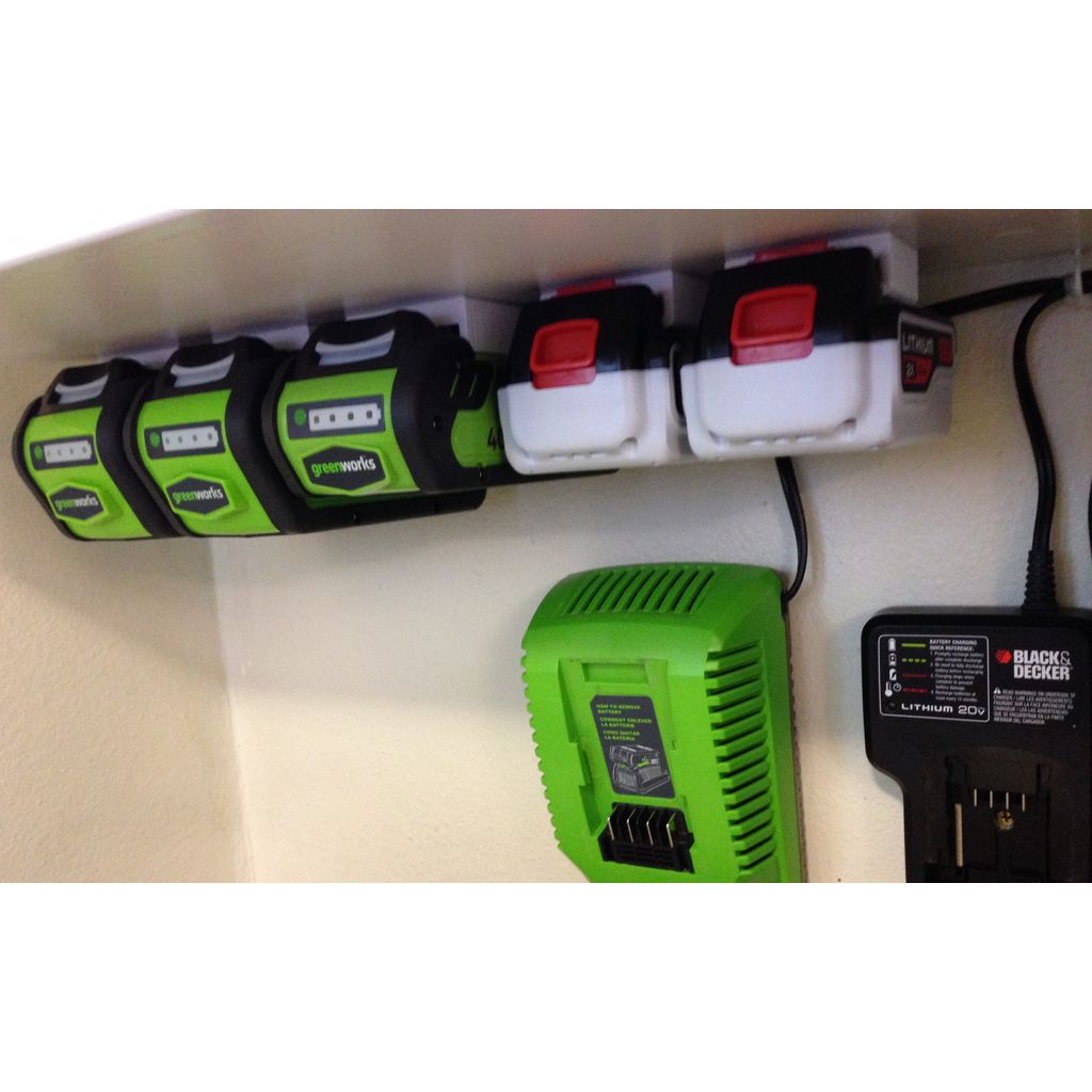 Black & Decker 20V Battery Wall & Cabinet Mount