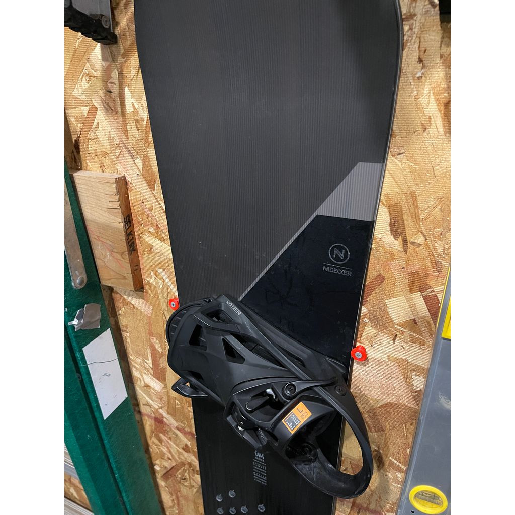 Vertical Snowboard Wall Mount