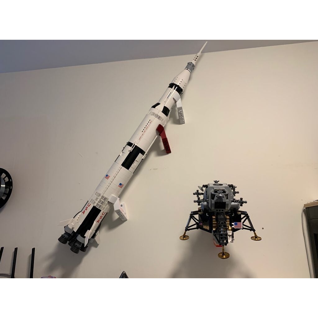 LEGO Lunar Lander Wall Mount – 20° Display Stand
