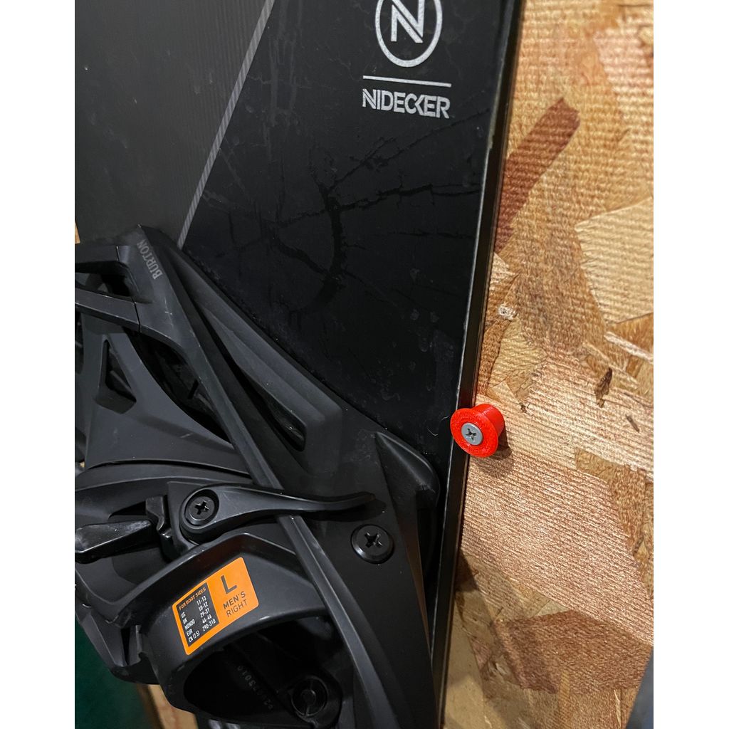 Vertical Snowboard Wall Mount