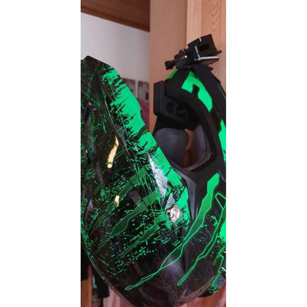 Helmet Wall Mount for Motorcycle, MX & MTB Helmets