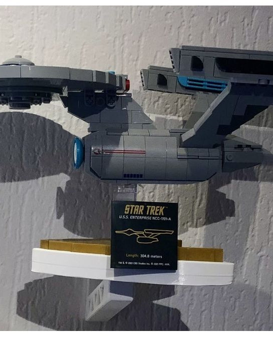 BlueBrixx Star Trek Wall Mount
