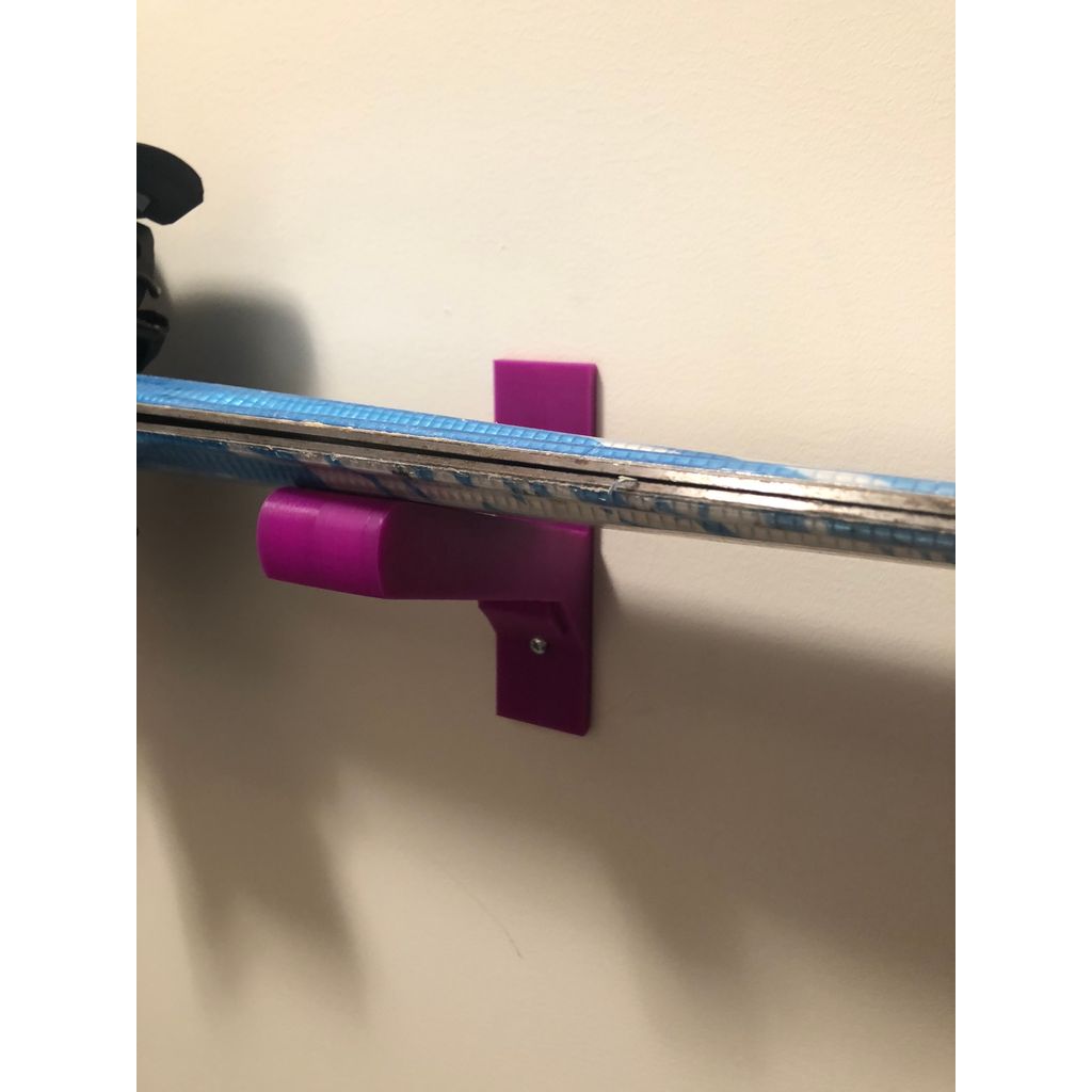 Ski Wall Mount – Bracket for Bound Skis