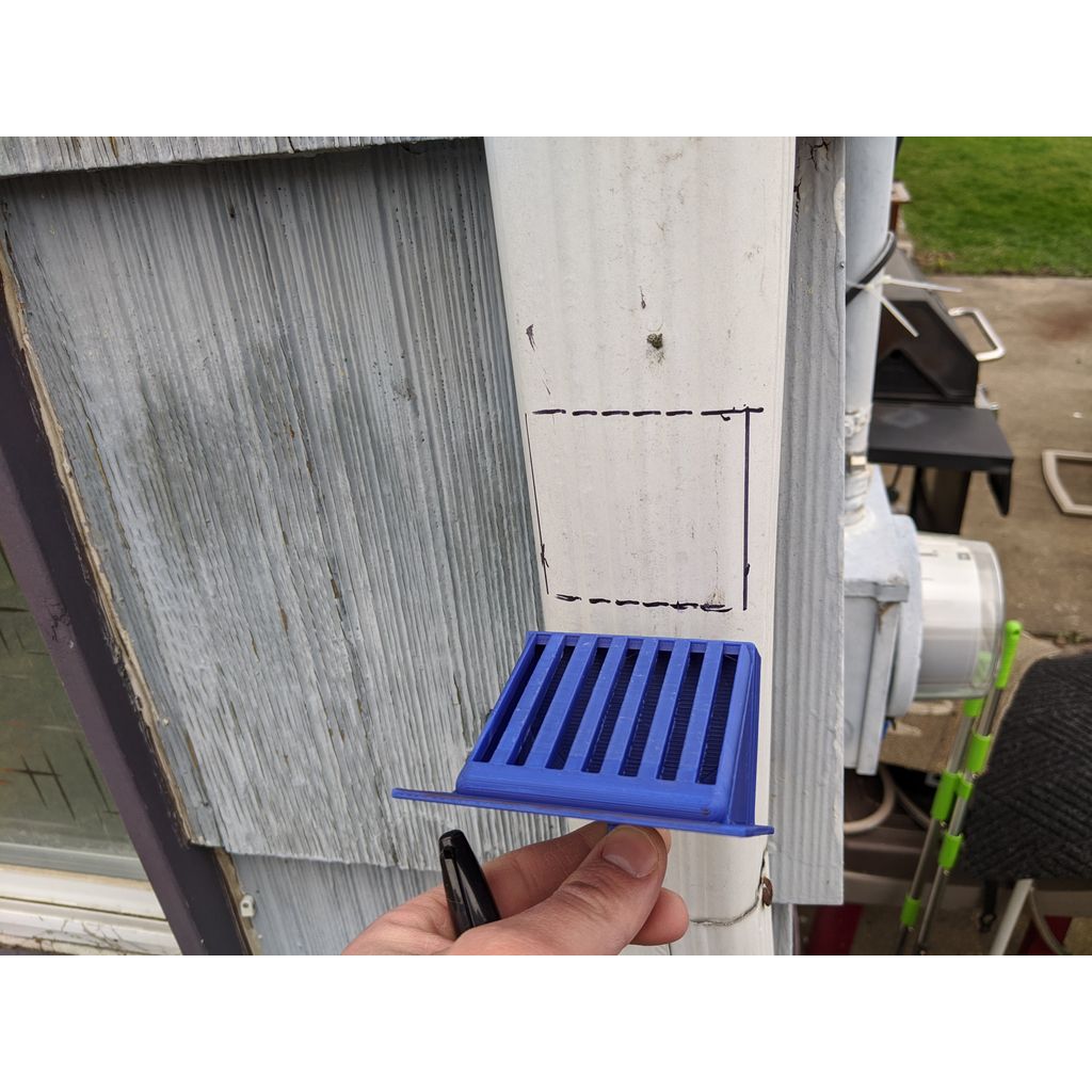 Rain Barrel Gutter Diverter – Easy Water Collection Fit