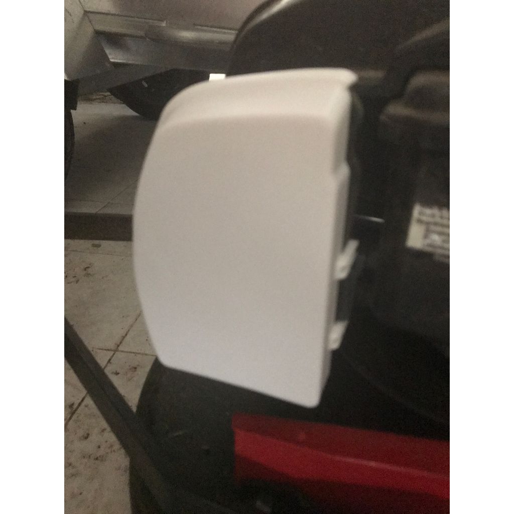 Briggs & Stratton 675 EXI Air Filter Cover Replacement